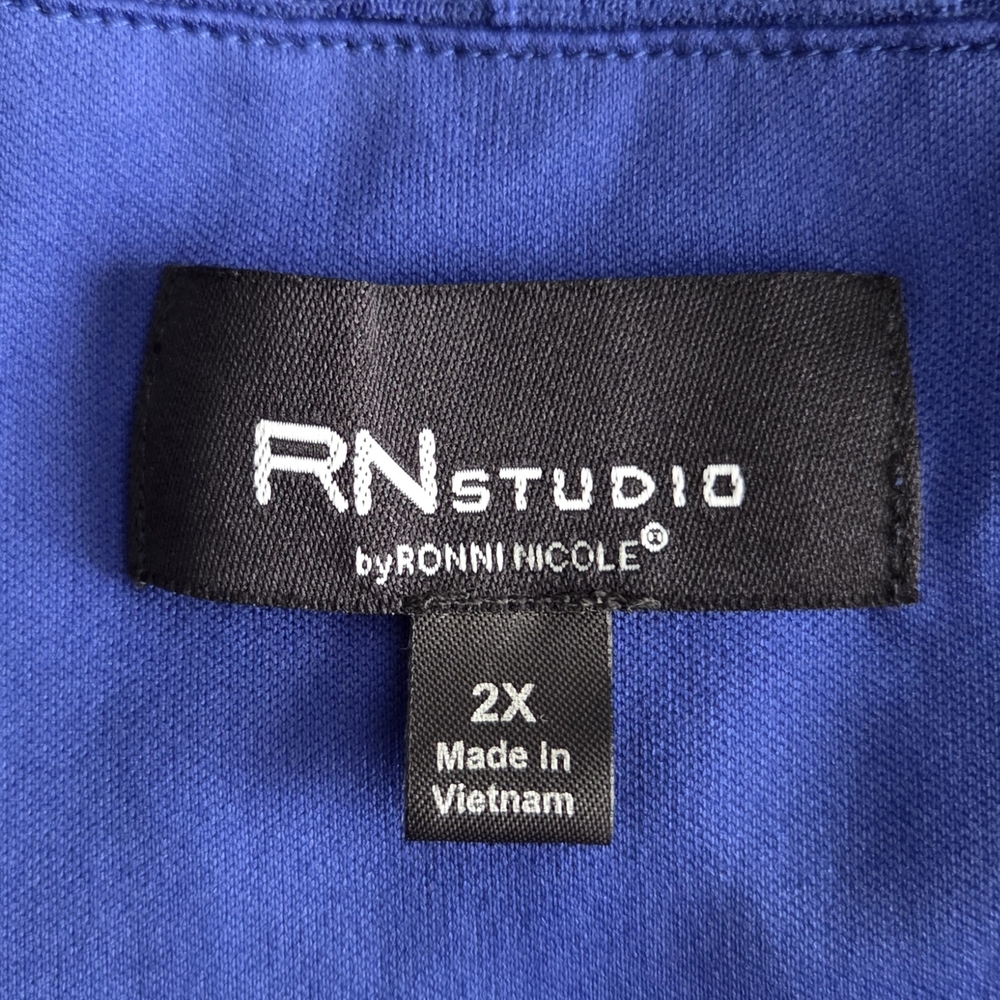 RN Studio By RONNI NICOLE Royal Blue Lace Midi Dress with Scoop Neck Size 2X - Picture 10 of 11